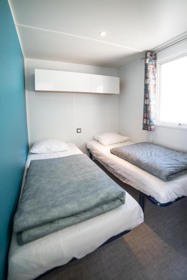 Camping Du Sevron Saint-Etienne-du-Bois  المظهر الخارجي الصورة