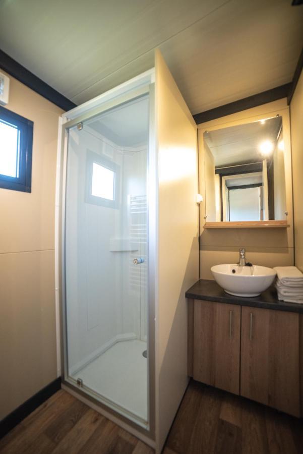 Camping Du Sevron Saint-Etienne-du-Bois  المظهر الخارجي الصورة