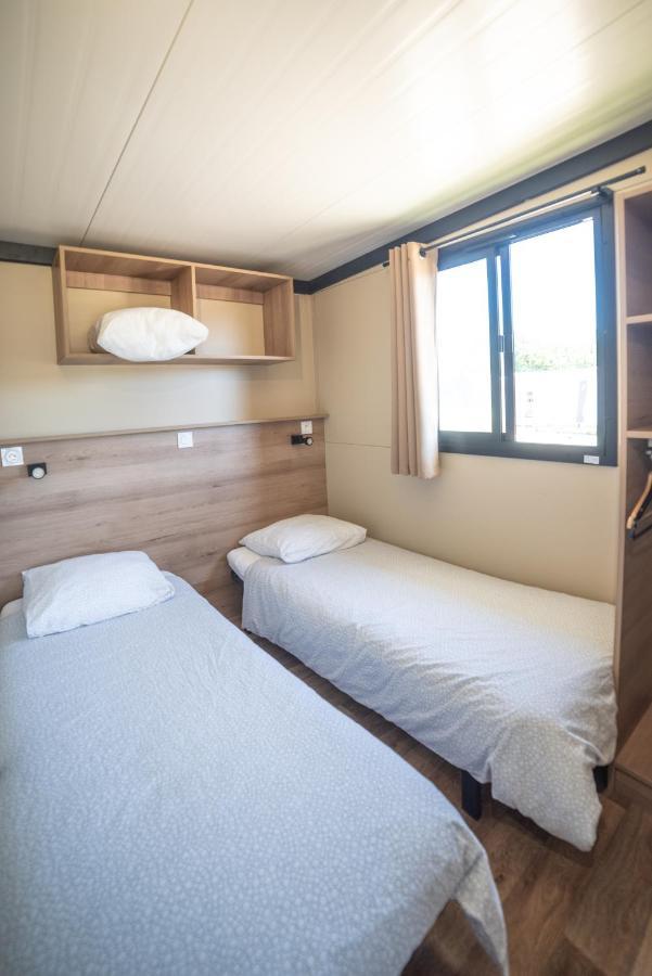 Camping Du Sevron Saint-Etienne-du-Bois  المظهر الخارجي الصورة