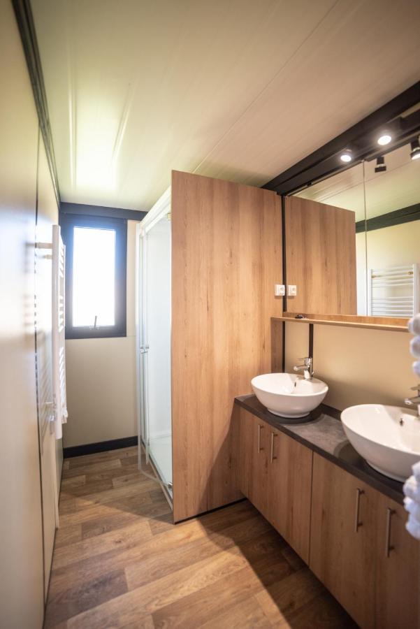 Camping Du Sevron Saint-Etienne-du-Bois  المظهر الخارجي الصورة